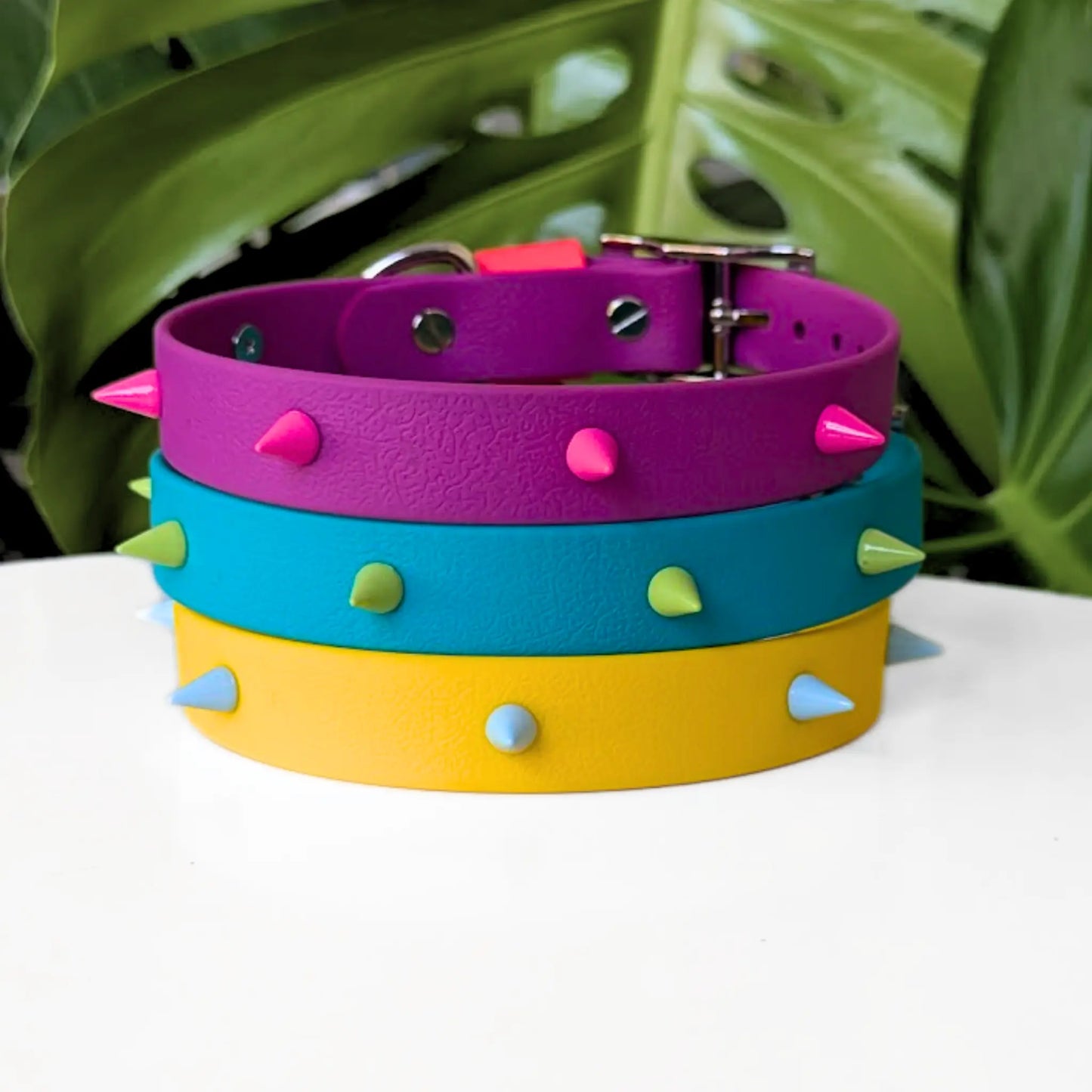 Collar Rudo y Cursi