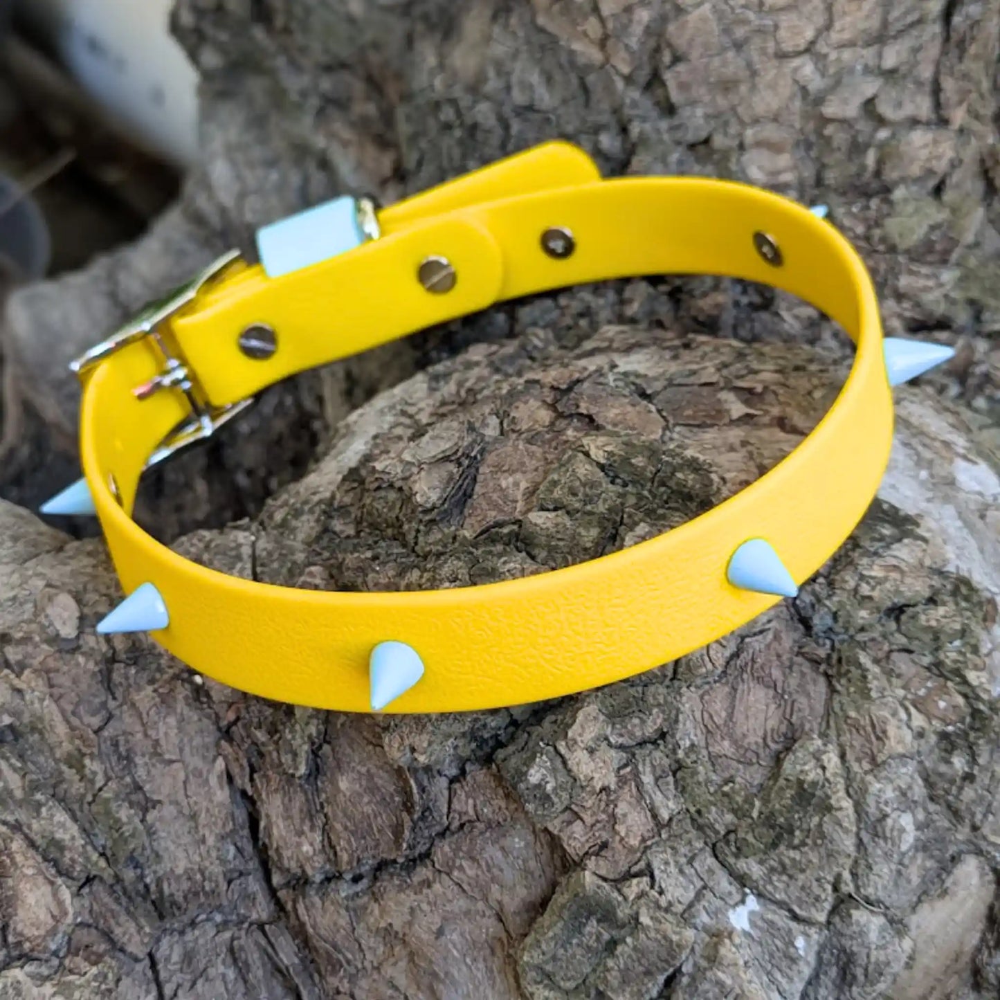 Collar Rudo y Cursi